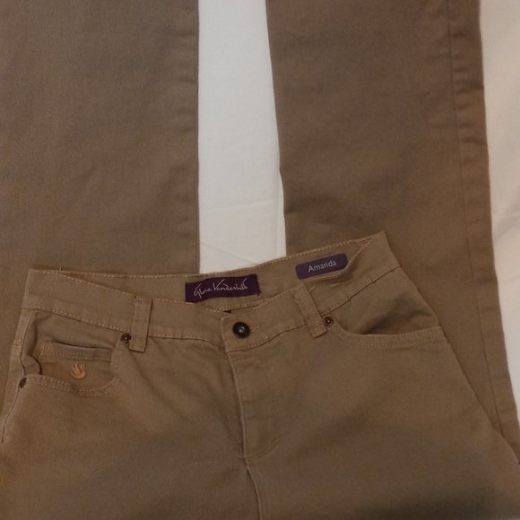 Gloria Vanderbilt Amanda Tan Jeans - Picture 2 of 6